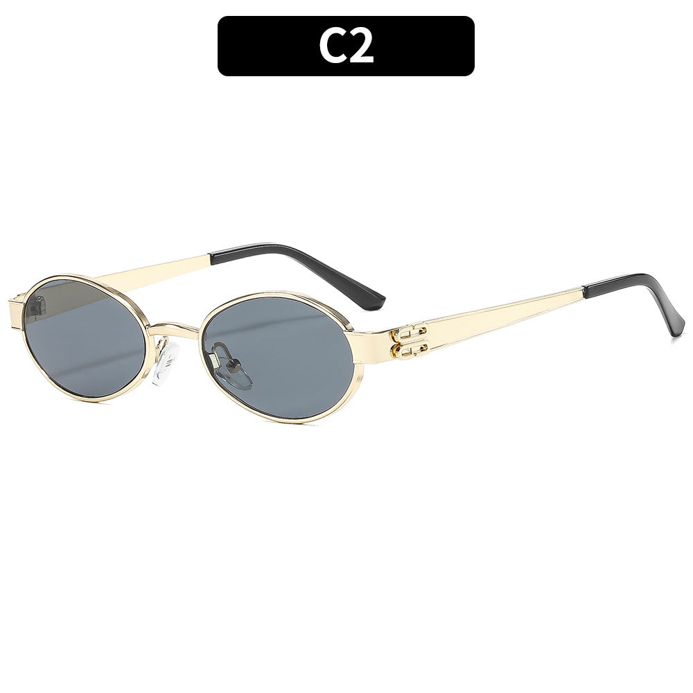 Avant-Garde Oval Frame Sunglasses