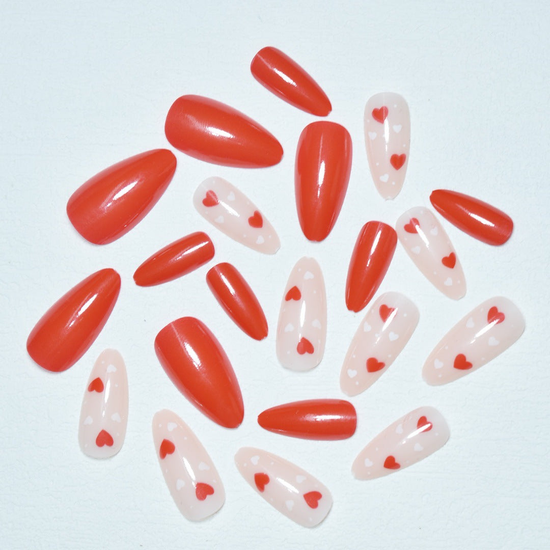 Heart-Themed Nail Art Kalsten