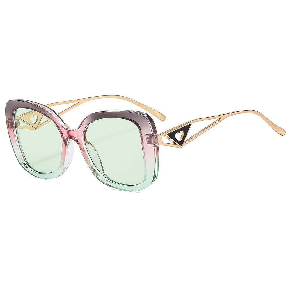 Ladies fashionable oversized sunglasses with luxurious heart detail Kalsten