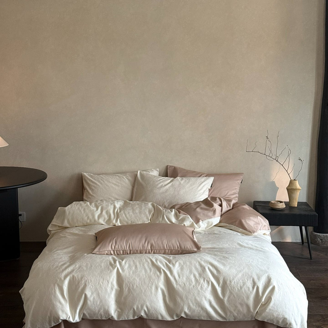 Elegant bed linen set made of cotton satin with embossed fan relief