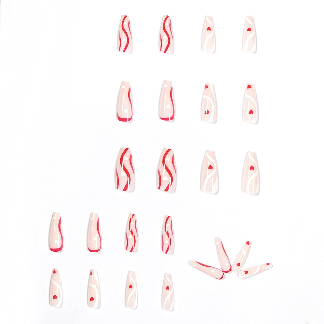 Artificial nail art with hearts Kalsten
