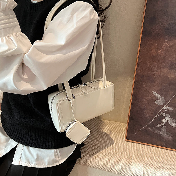 Elegant Structured Handbag Kalsten