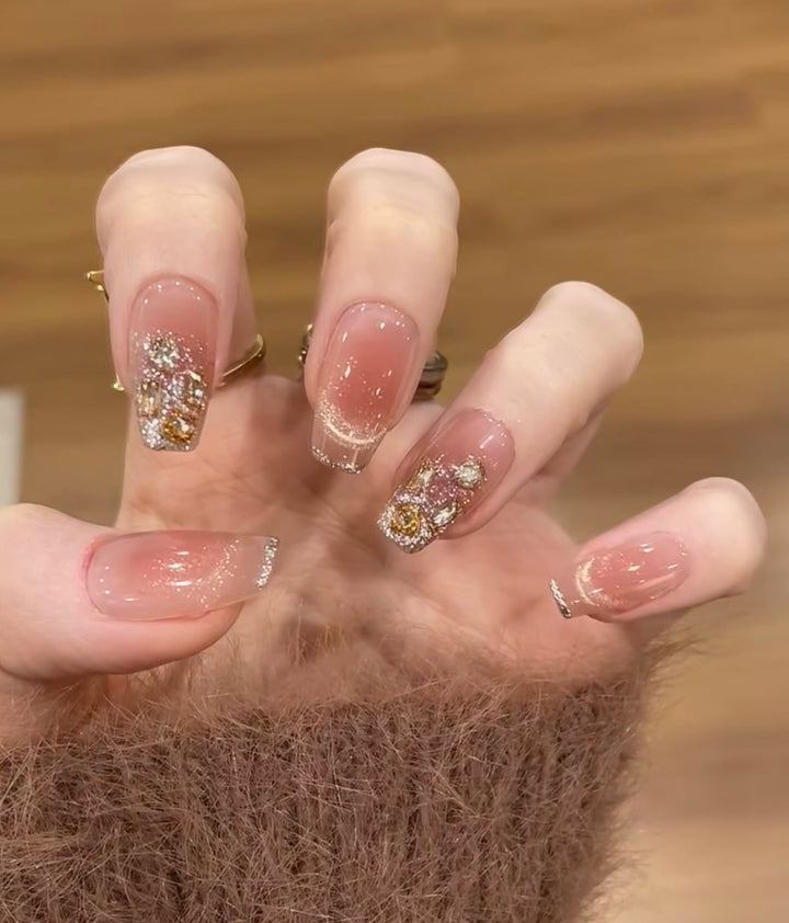 Glamorous Rhinestone Press-On Nails Kalsten