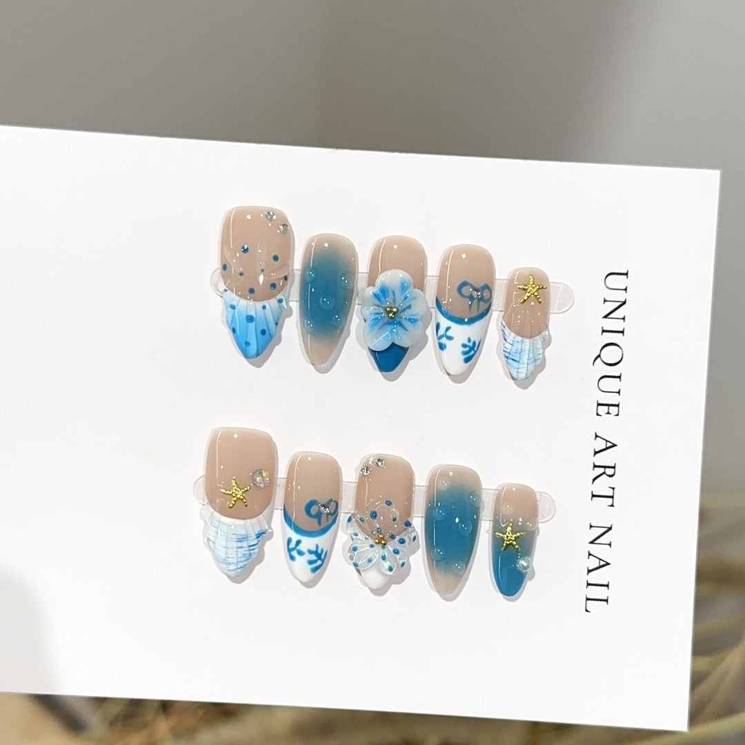 Artistic Ocean-Inspired Press-On Nail Set