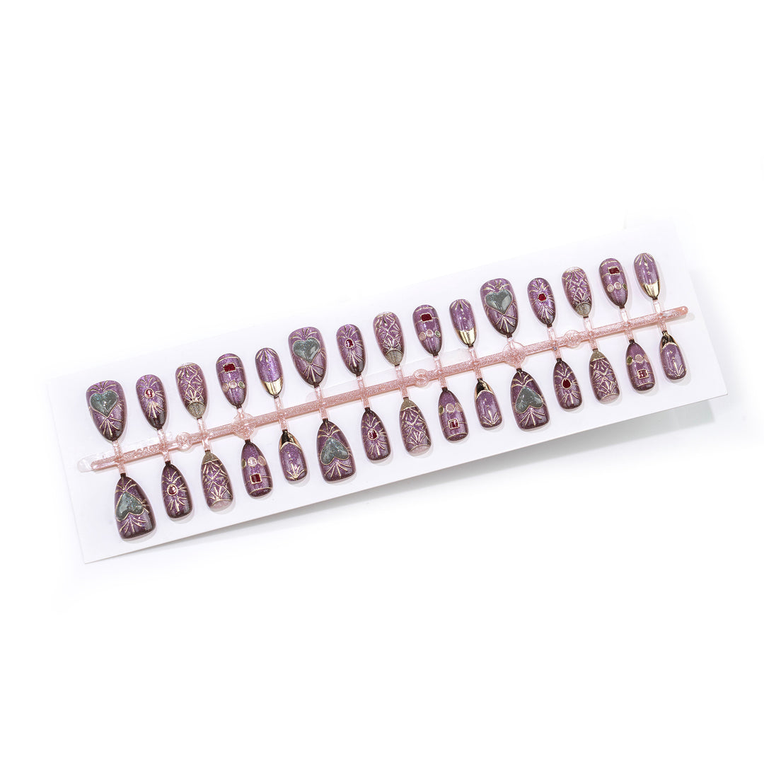 Decorative Artisanal Press-On Nail Set