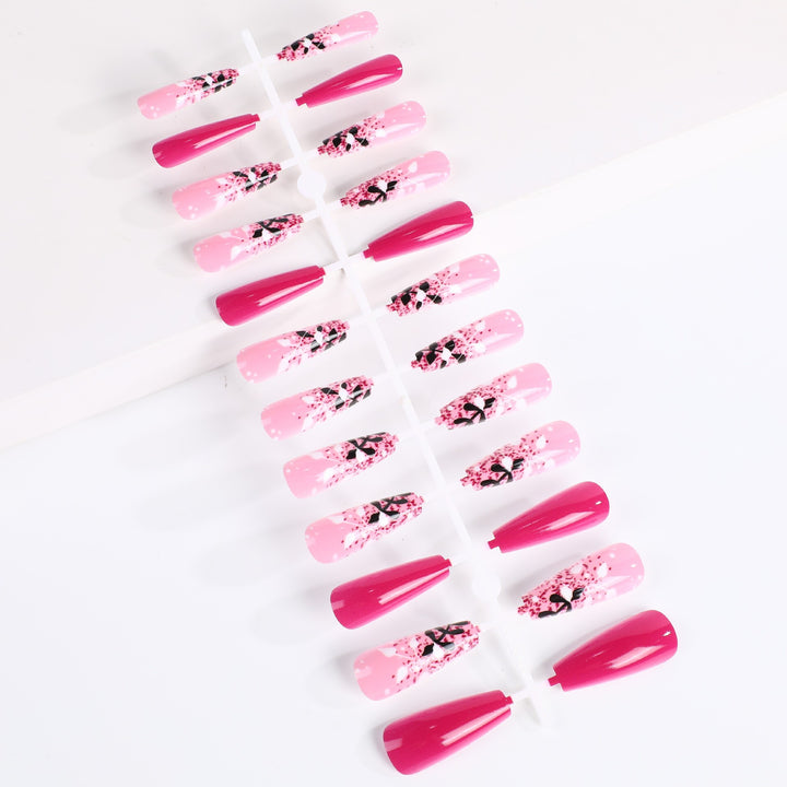 Artificial nails with floral and glittering accent Kalsten