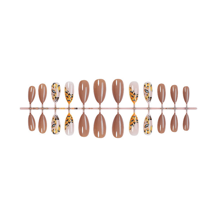 Creative Nail Art Set with Leopard Design and Glamorous Accents Kalsten