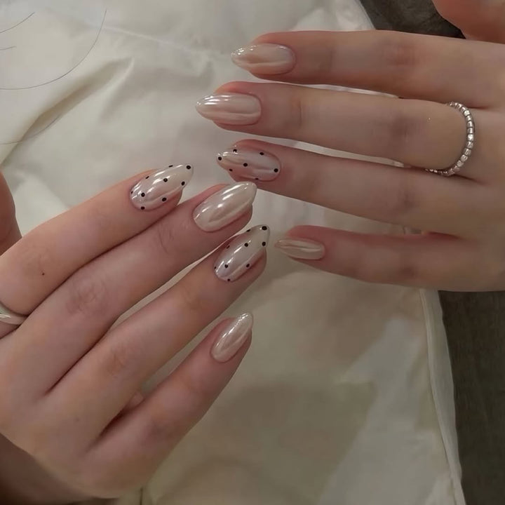 High-Quality Artificial Nails Kalsten