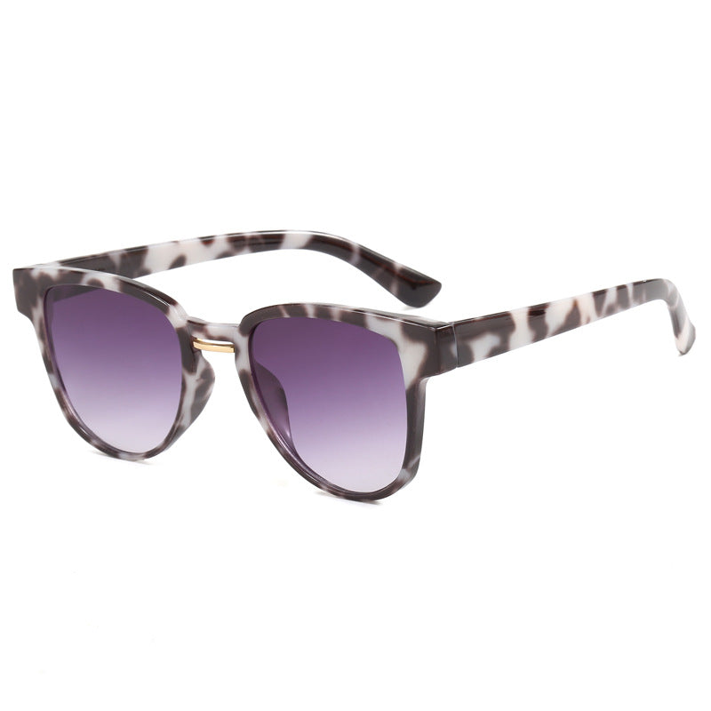 Ladies sunglasses in fashionable cat-eye style Kalsten