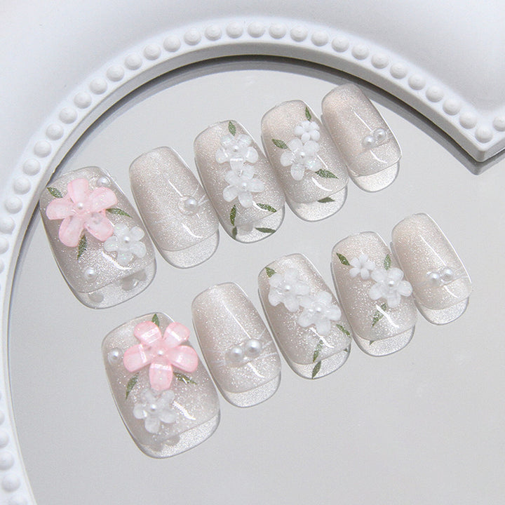 Floral Embellished Press-On Nail Art Kalsten