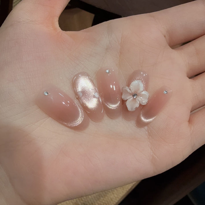 Press-On Nail Art Kalsten