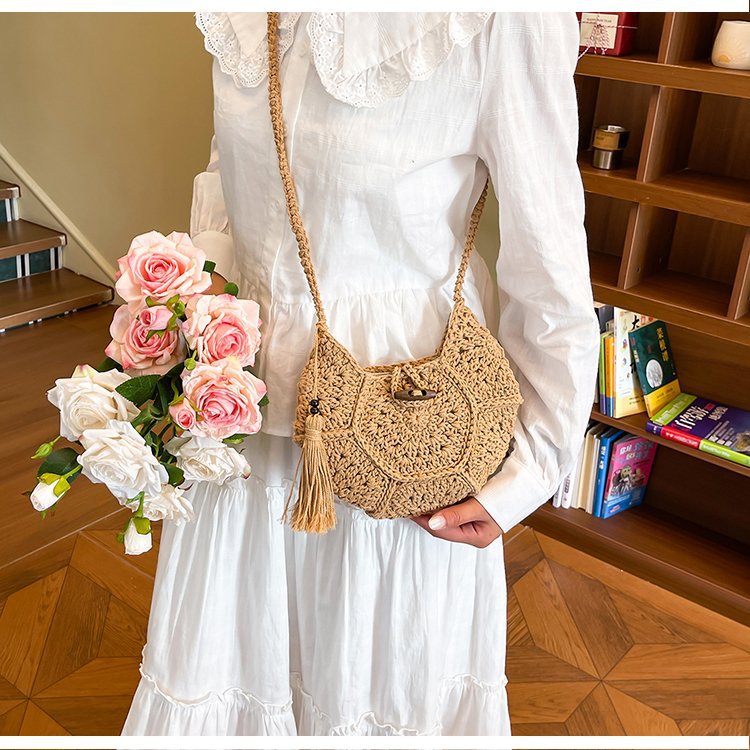 Hand-knotted shoulder bag Kalsten