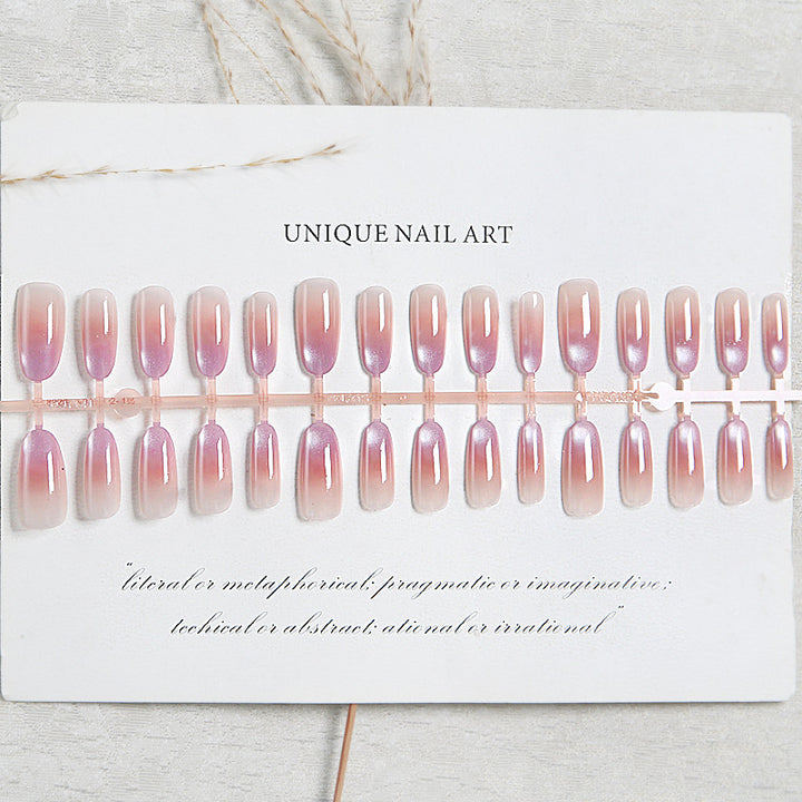 Artificial nail set with elegant ombre design and glossy finish Kalsten