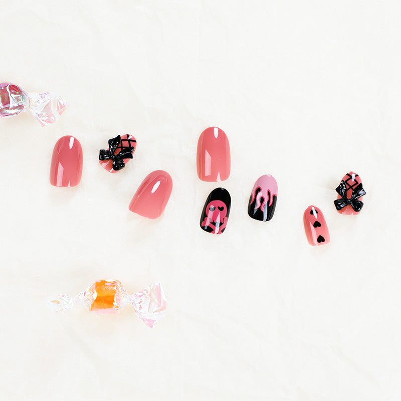 Artful Nail Art with Trendy Designs Kalsten
