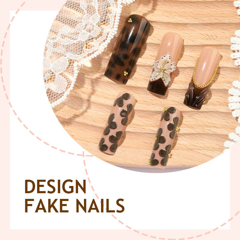 Nail design with floral accents and elegant details Kalsten