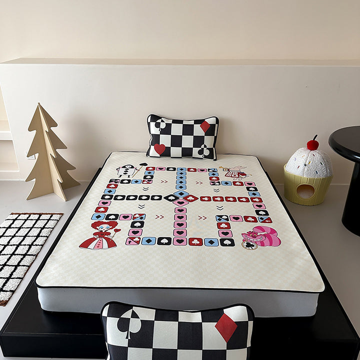 Children's mattress topper with panda print, measuring scale and two pillows non-slip washable