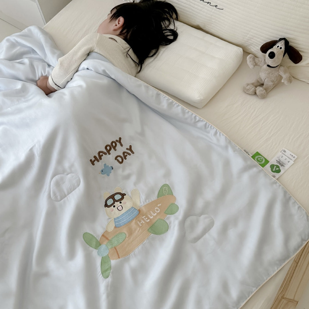 Children's comfort quilt with sweet bunny embroidery and silky satin cover