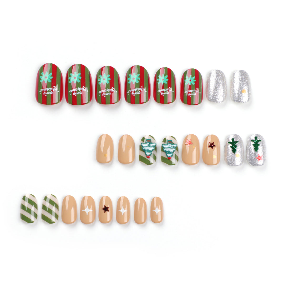 Creative nail art with festive Christmas design Kalsten