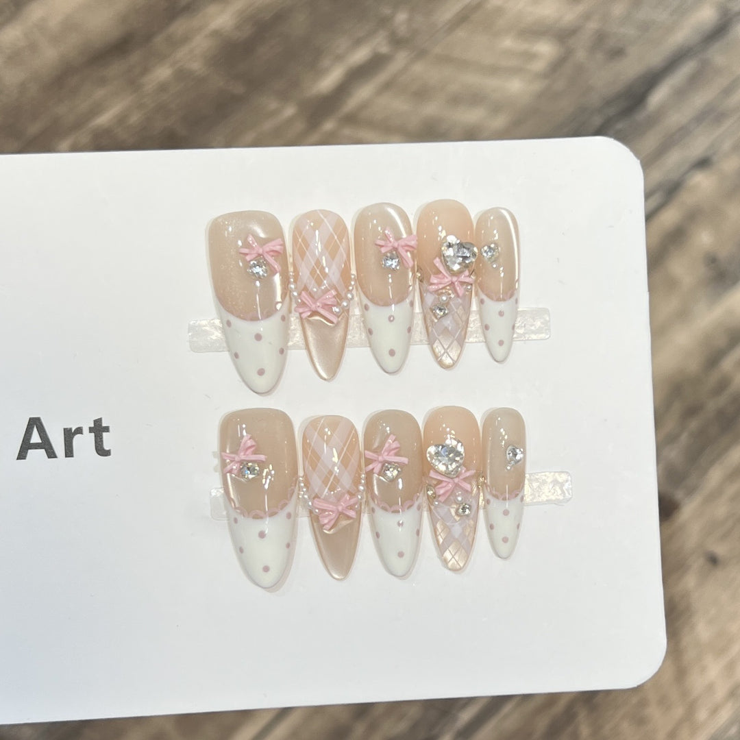 Decorative Bow Accent Press-On Nail Art Set Kalsten