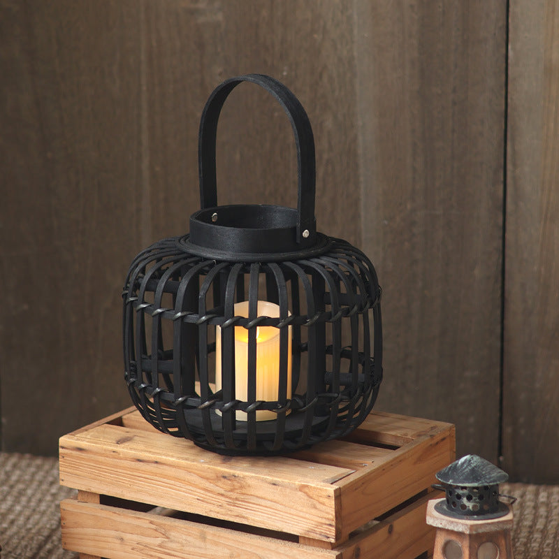Elegant lantern made of braided material Kalsten