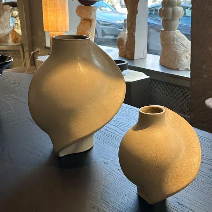 Artistic Curvilinear Decorative Vase