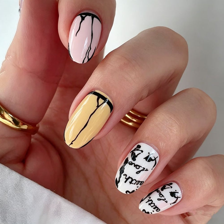 Stylish Line Pattern Artificial Nails Kalsten