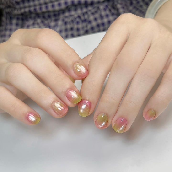 Artificial nails with elegant ombre design Kalsten