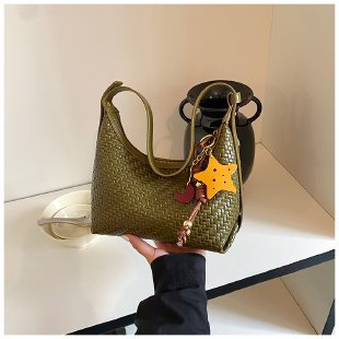 ven Leather Hobo Bag Kalsten