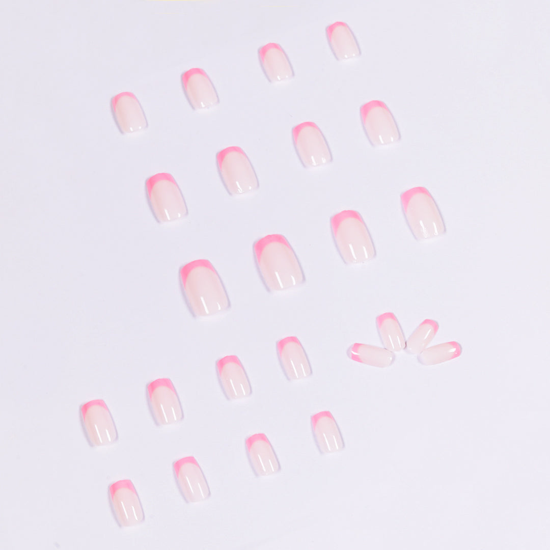 Artificial nail art with elegant French tip Kalsten