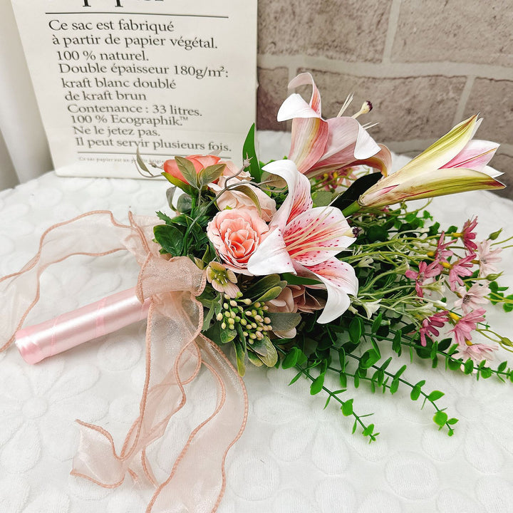 Elegant Floral Wedding Bouquet
