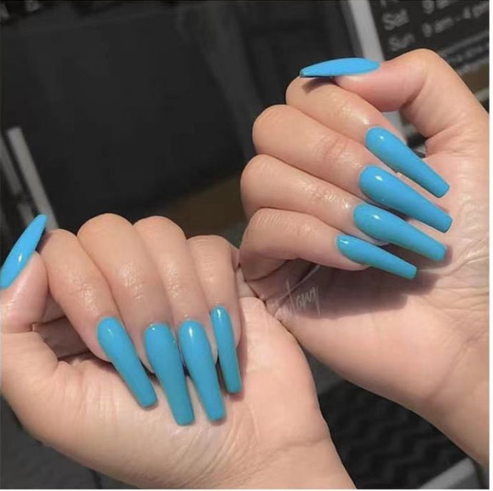 Artificial nail tips in modern style Kalsten