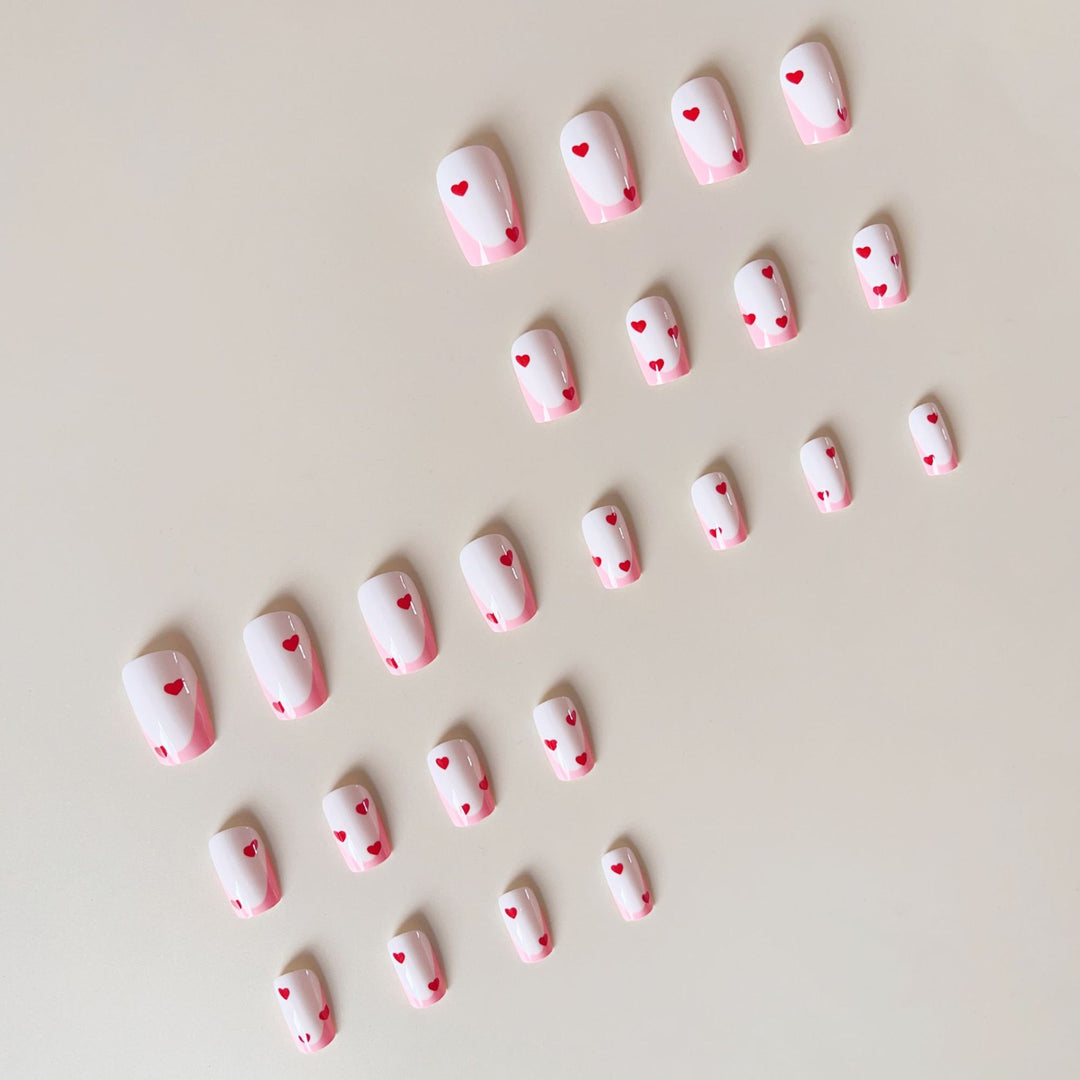 Nail Art Set with playful heart motif and elegant accents Kalsten