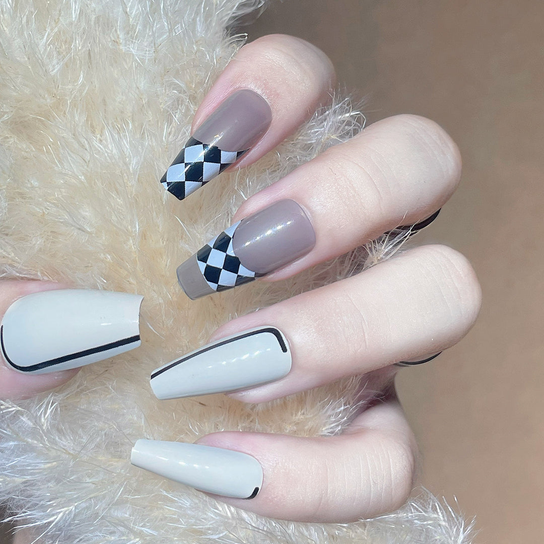 Trendy Long Press-On Nail Set with Checkerboard and Solid Design Kalsten