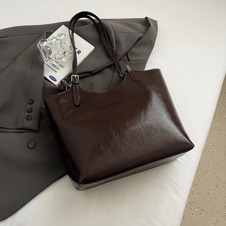 Luxurious Textured Leather Tote Kalsten
