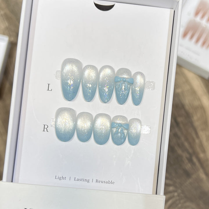 Sparkling Press-On Nail Art Set with Bow Accents Kalsten