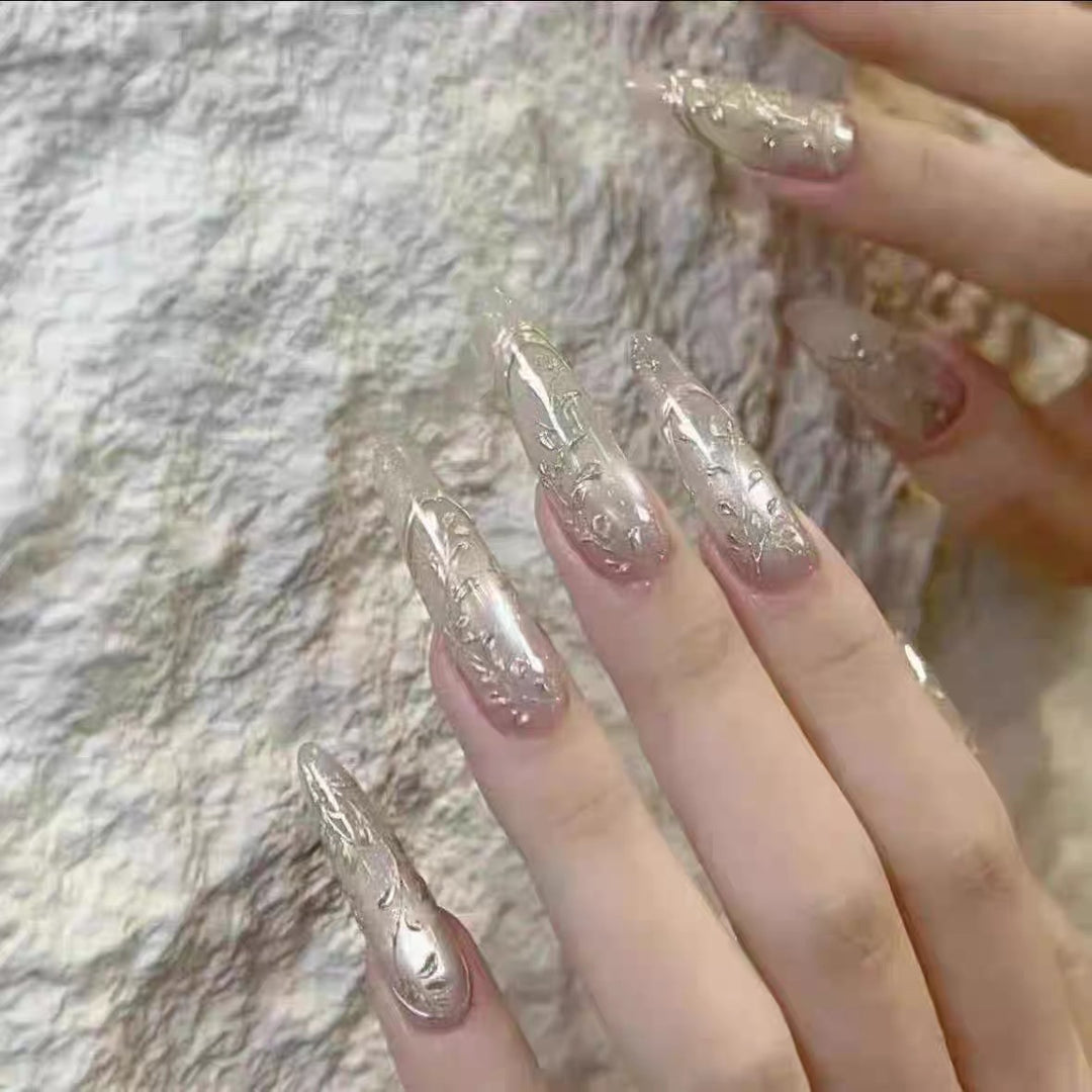 Artistic Sculpted Press-On Nails Kalsten