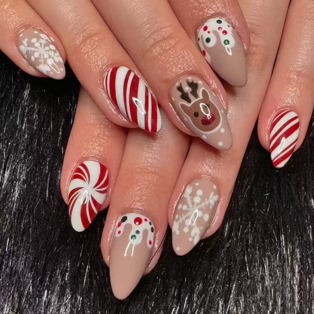 Festive Holiday-Themed Press-On Nail Art Collection