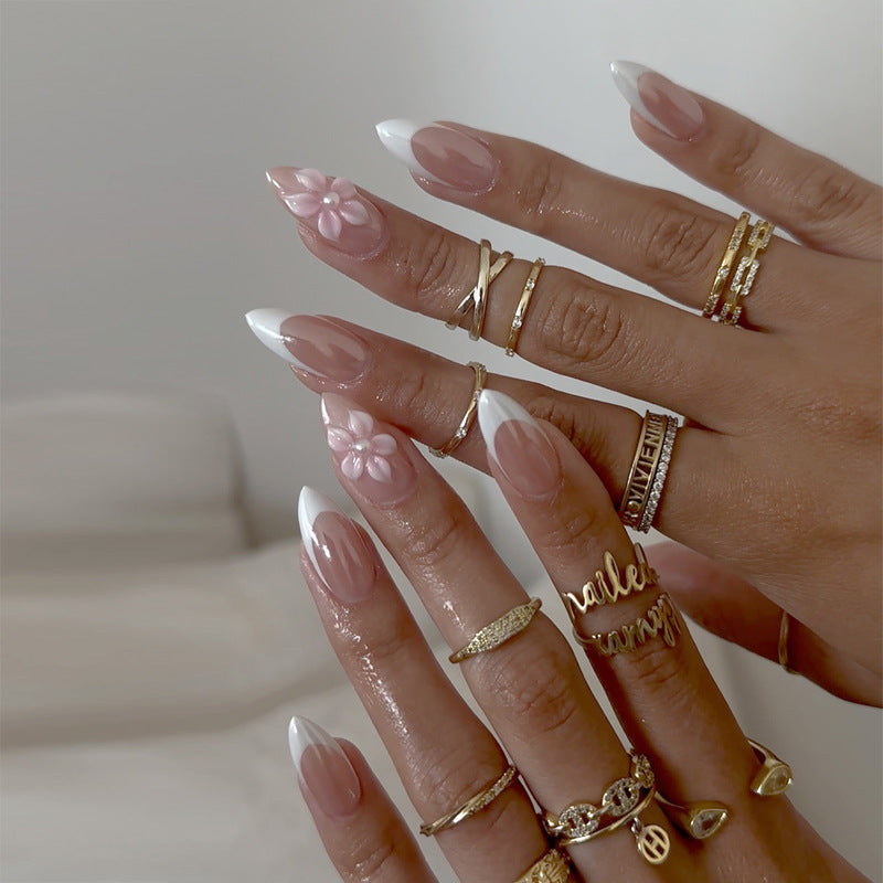 Elegant Floral Accented Press-On Nails Kalsten
