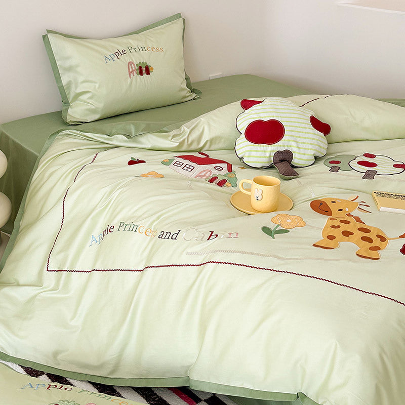 Child bedding set with applied safari giraffe, apple tree motif and fine embroidery
