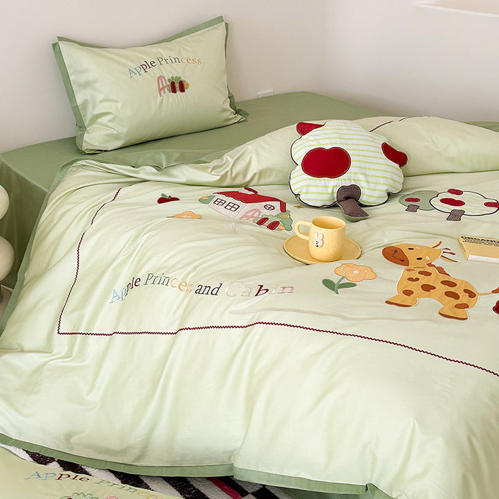 Child bedding set with applied safari giraffe, apple tree motif and fine embroidery