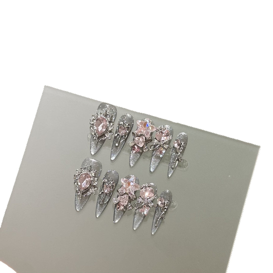 Elegant Rhinestone-Accented Press-On Nail Set