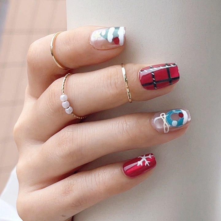 Holiday-Themed Press-On Nail Art Set Kalsten