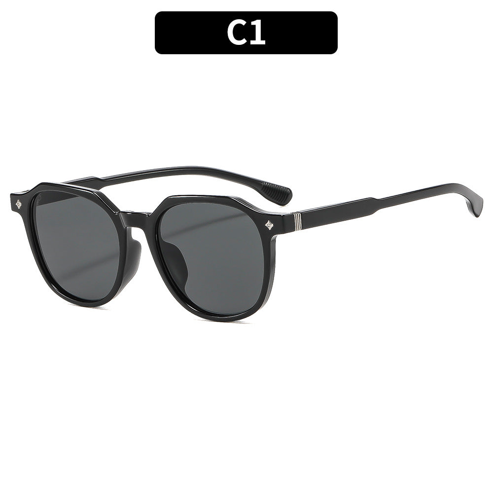 Vintage-Inspired Stylish Sunglasses
