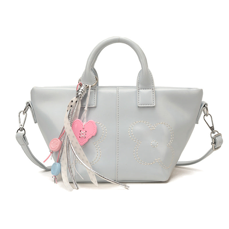 Fashion-Forward Handbag Kalsten