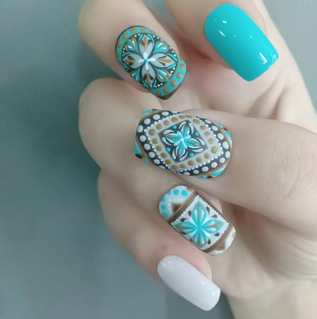 Artistic Bohemian Nail Art Set