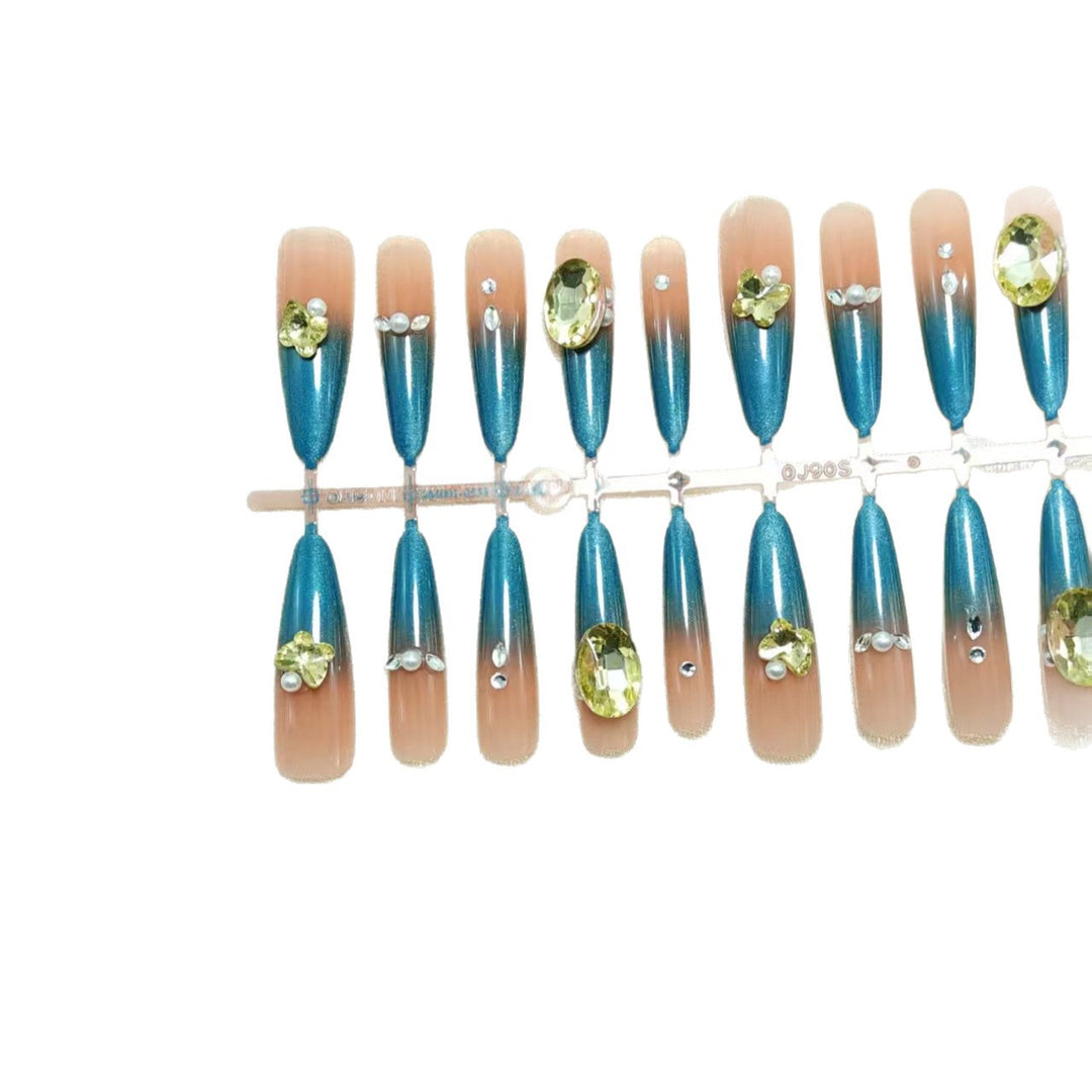 Artificial Nails in Elegant Stiletto Style with Sparkling Accents Kalsten