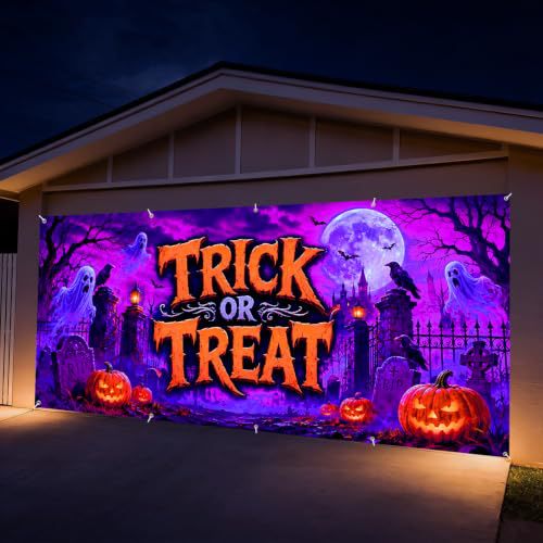 Large-format Halloween photo background made of weatherproof polyester with grommeted fastening edge and bright Haunted House motif