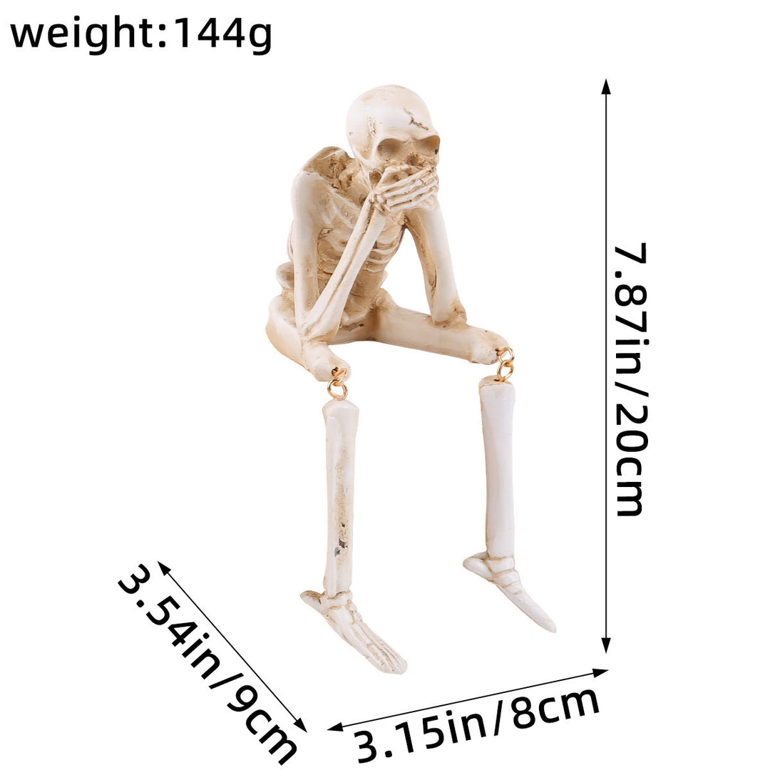 Detailed hanging skeleton figure with movable joints made of resin