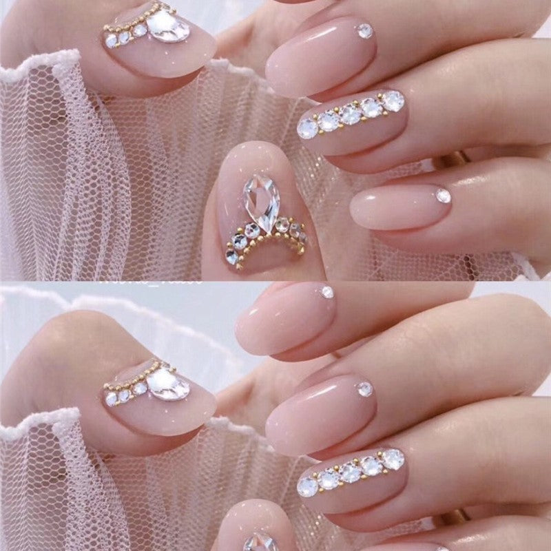 Artistic Rhinestone-Embellished Press-On Nail Art
