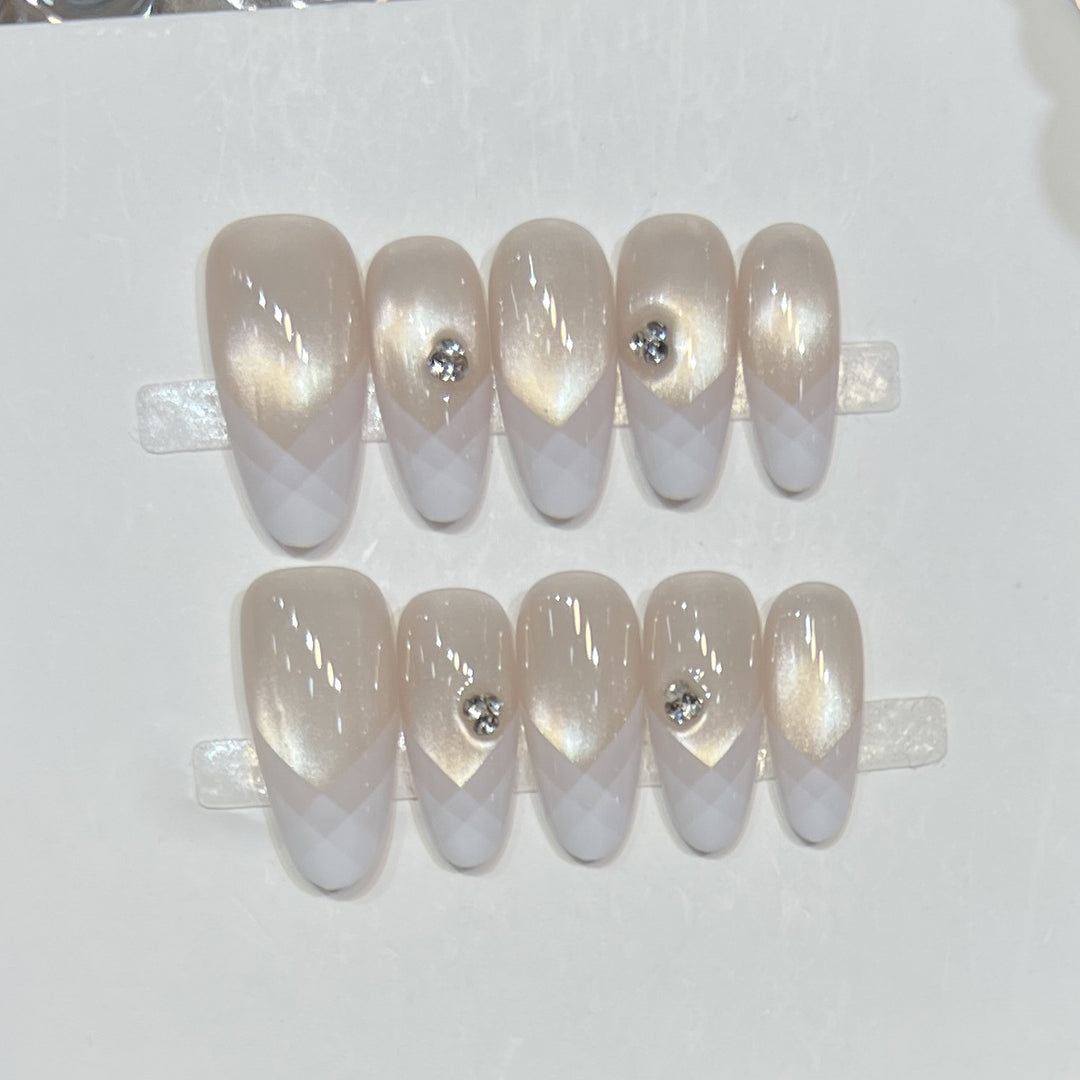 Elegant Geometric Press-On Nail Set with Rhinestone Detail Kalsten